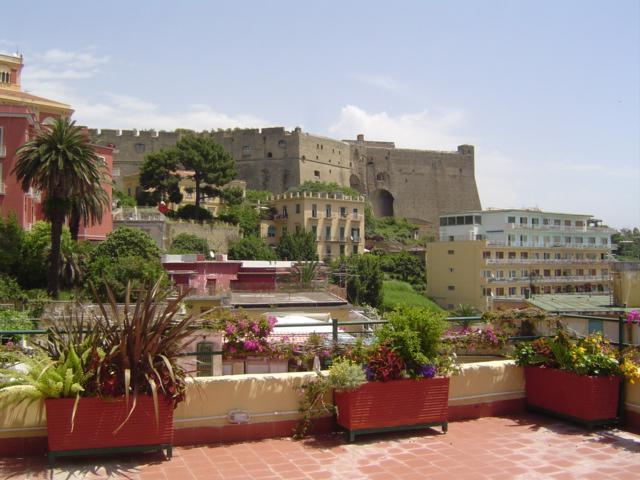 Una Terrazza Sul Golfo Napoli Ruang foto